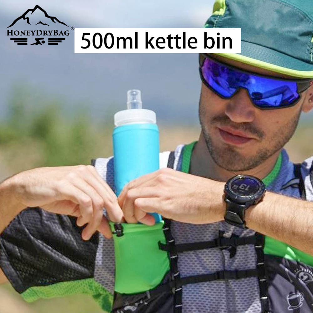 500ml tpu soft flask fitted into running vest pocket